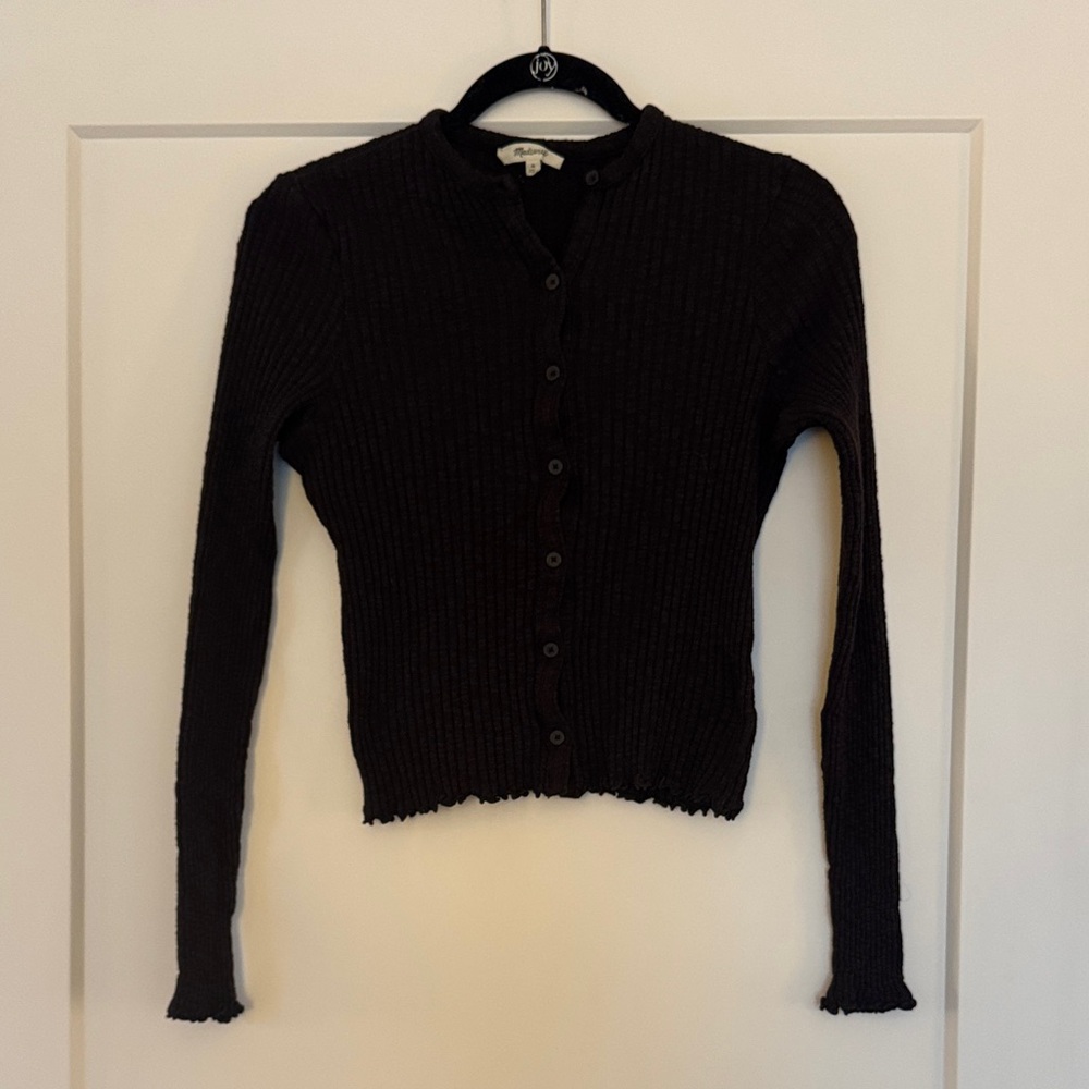 Madewell dark brown button up lettuce hem ribbed long sleeve